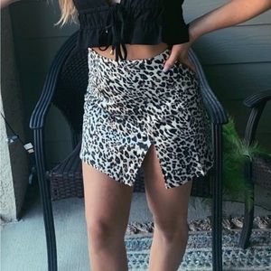 Princess Polly skirt size 2